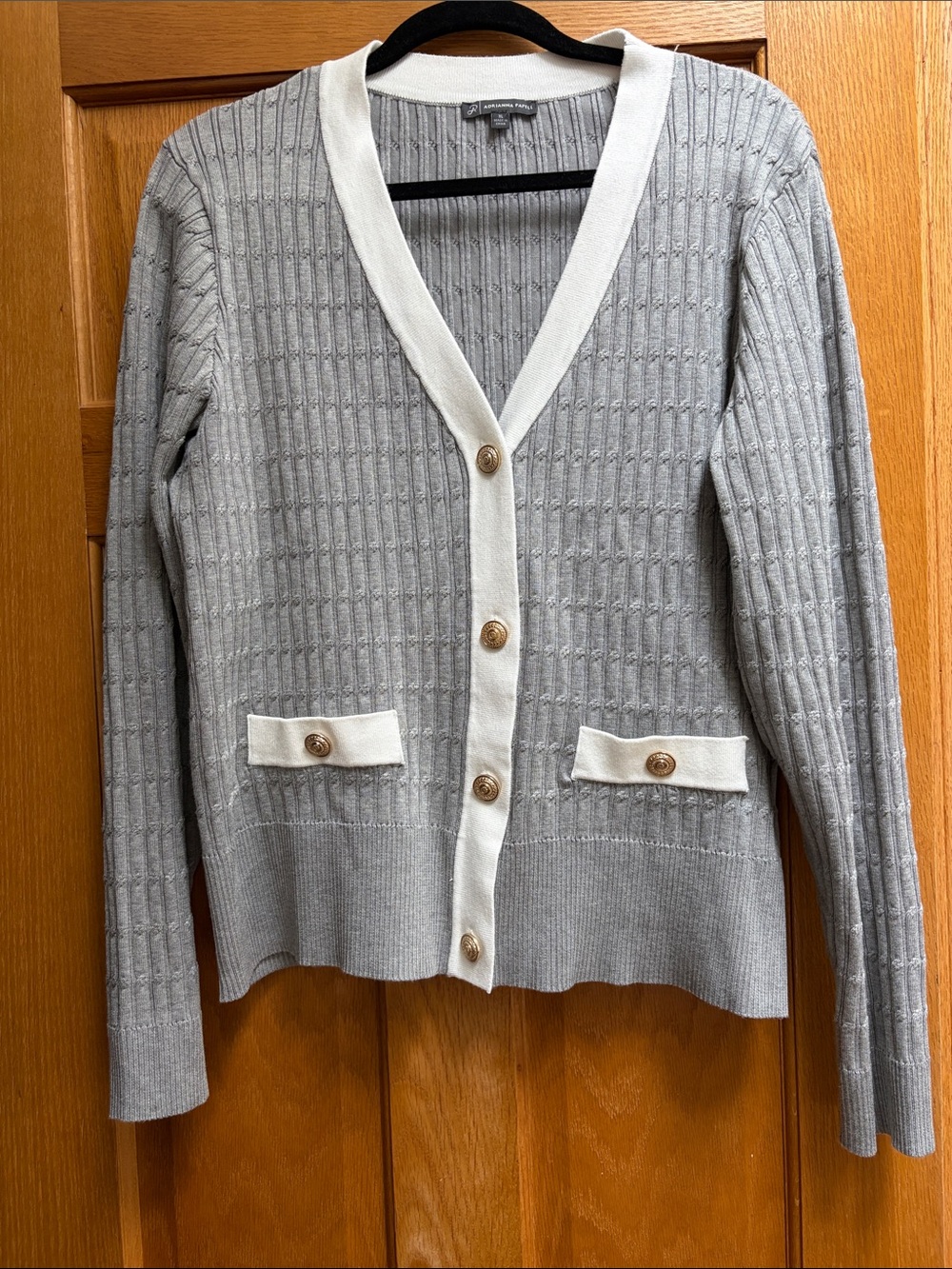 Gray & Cream Button-Front Cardigan Sweater - XL